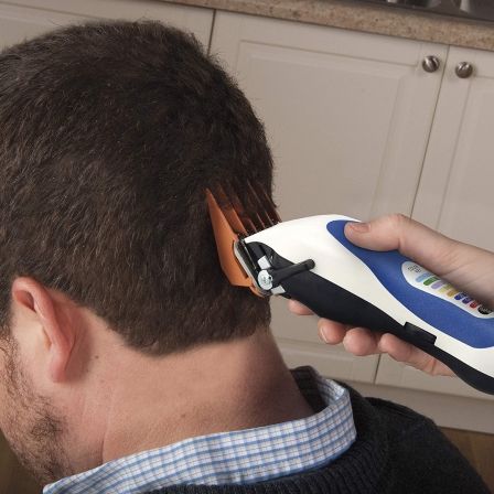Wahl Color Pro Cortapelos con y sin Cable con Recortadora de Precisión